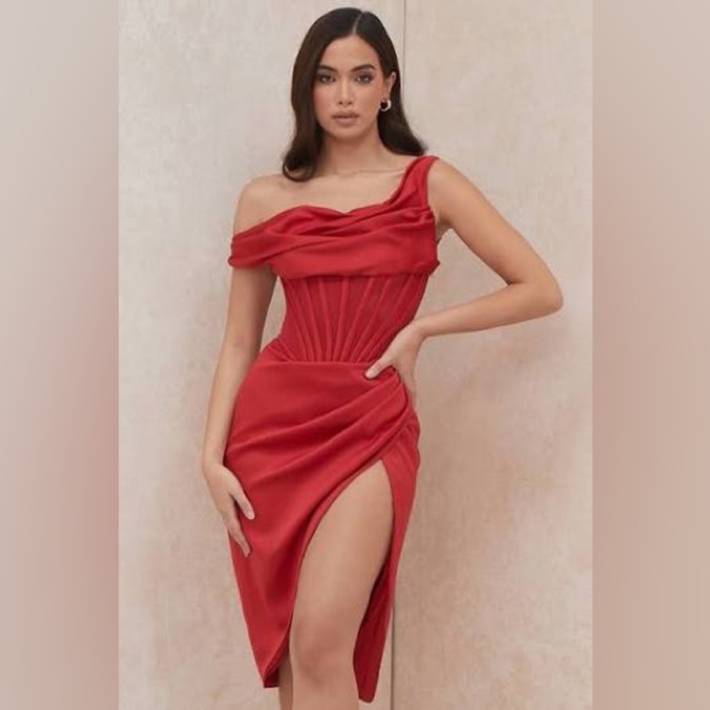 HOUSE OF CB Lulu dress in Red Size Small NEW WITH TAGS!